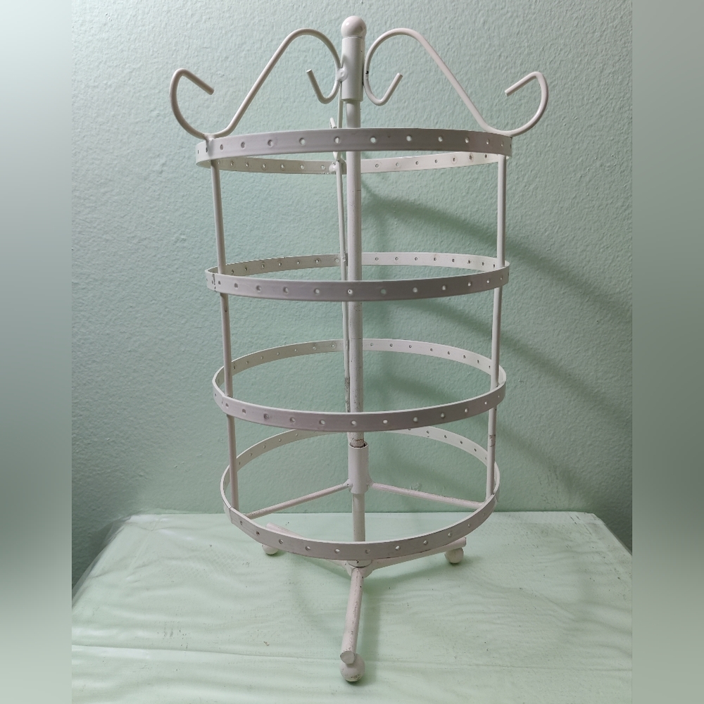 Claire's Rotating Jewelry Storage